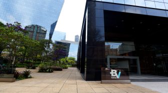 Banco BV oferece vagas afirmativas de estágio para mulheres negras